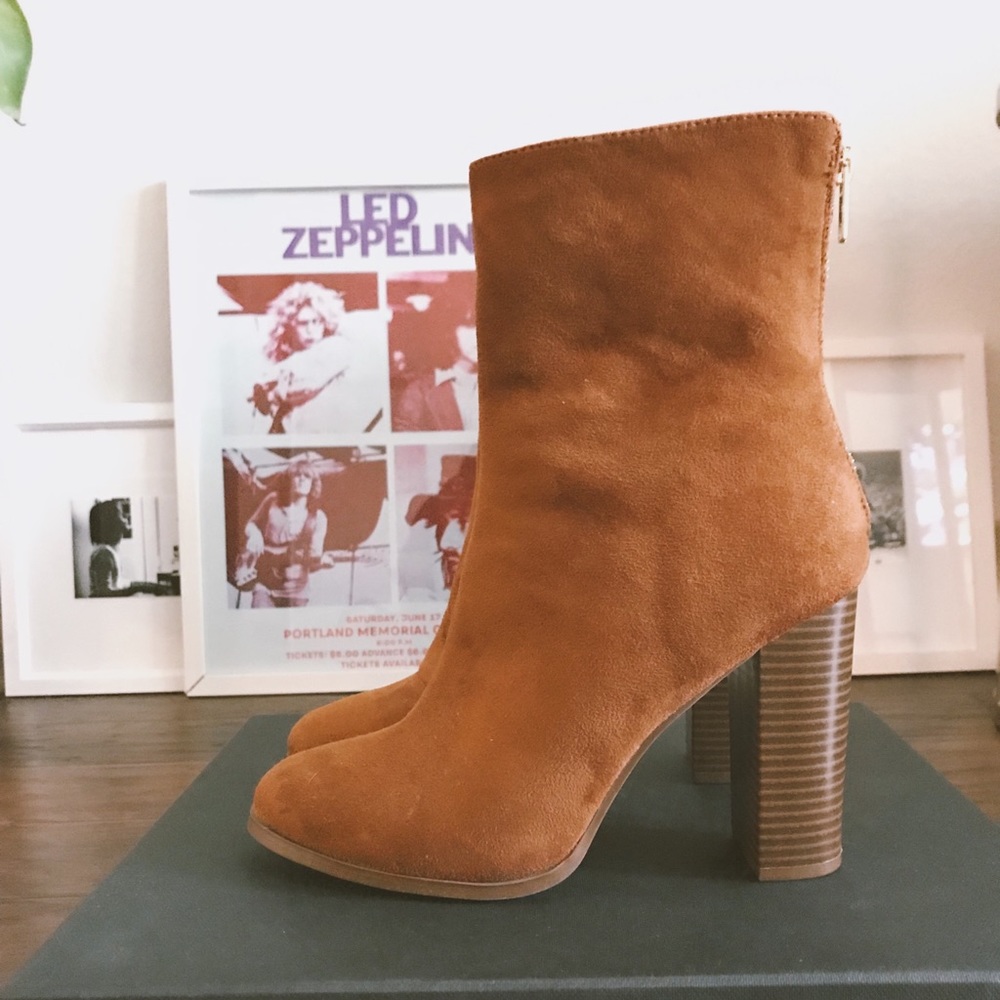 Forever 21 Suede Ankle Boots